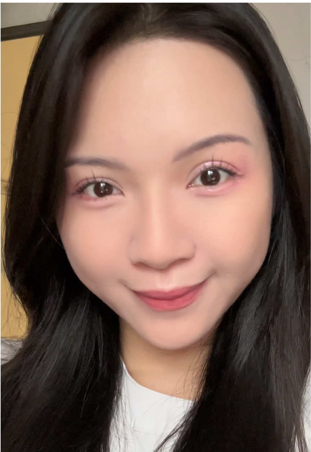 Dạo này lướt đâu cũng thấy nên hông kiềm lòng được 🥹 #lanni #rocksweet #phanmat #tapmakeup 