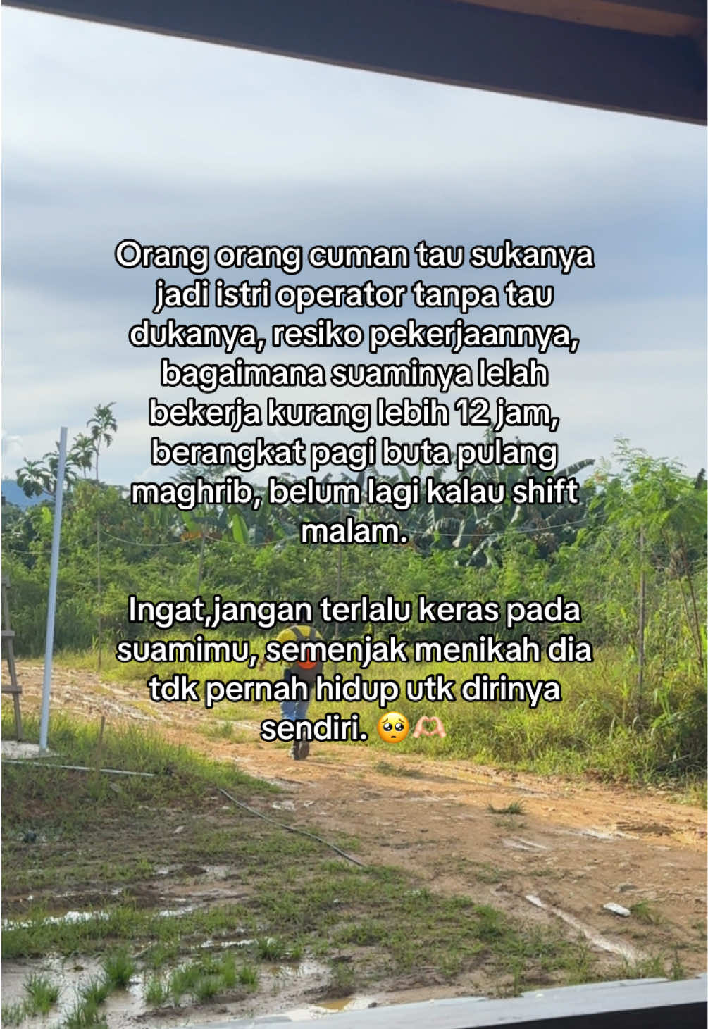 Belum lagi skit pinggang, fatiguenya, sakit kepalanya krna begadang 🥺 sehat terus sygku❤️ cuman bisa slalu berdoa yg terbaik utk sygku. . . . . #fyp #CapCut #kalimantantimur #kaliorang #tambangbatubara #operator #tambangbatubarakalimantan #tambangindonesia #fypシ゚ #kaltim #qoutes #indeximcoalindo #keluargabahagia #rumahtanggabahagia #suamikusurgaku #suamiistribahagia #pekerjakeras #masyaallahtabarakkallah 