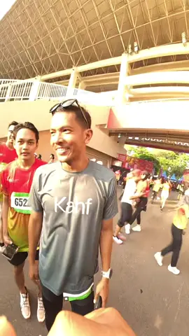 ketemu superman runningnya Indonesia mas Rachmat Septiyanto.