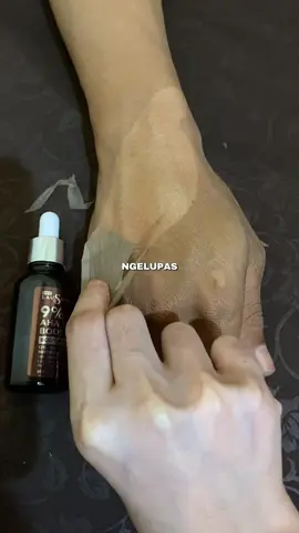 Produk dan prosesnya udah aku spill di VT yg aku sematkan‼️🫵🏼 #serumviral #peelingserum #laushine #fyp #foryoupage 