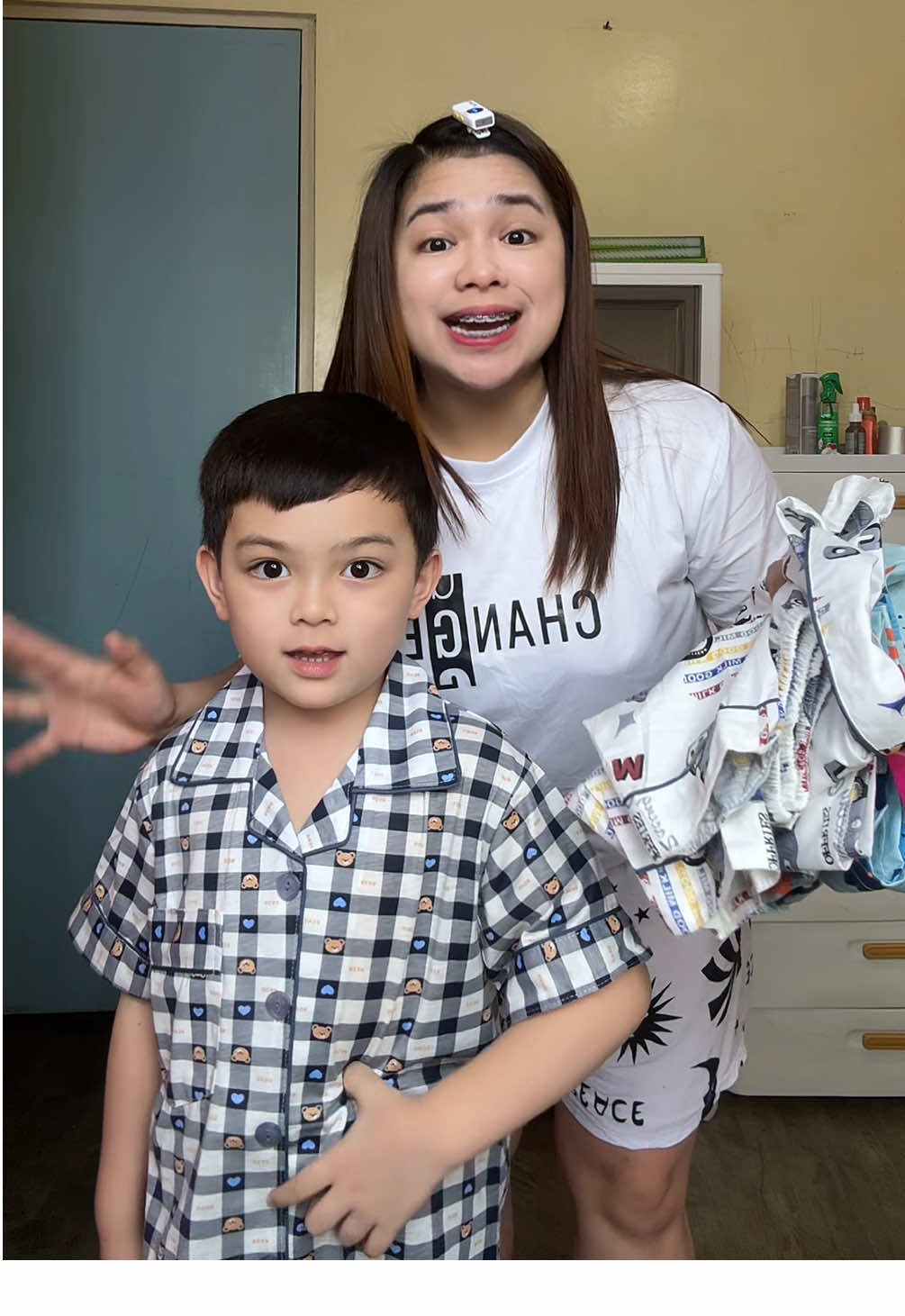 Ang ganda cotton na ang tela. Gaganda ng mga designs sa yellow basket. #sleepwearforkids #ternopantulog #kids 