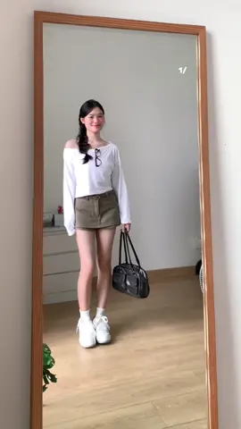 tui đang mặc size 1, hơi rộng… mn tham khảo bảng size nhooo ✨ #autumvibes🍁🍂🎗 #foryou #goclamdep #reviewlamdep #outfitideas 