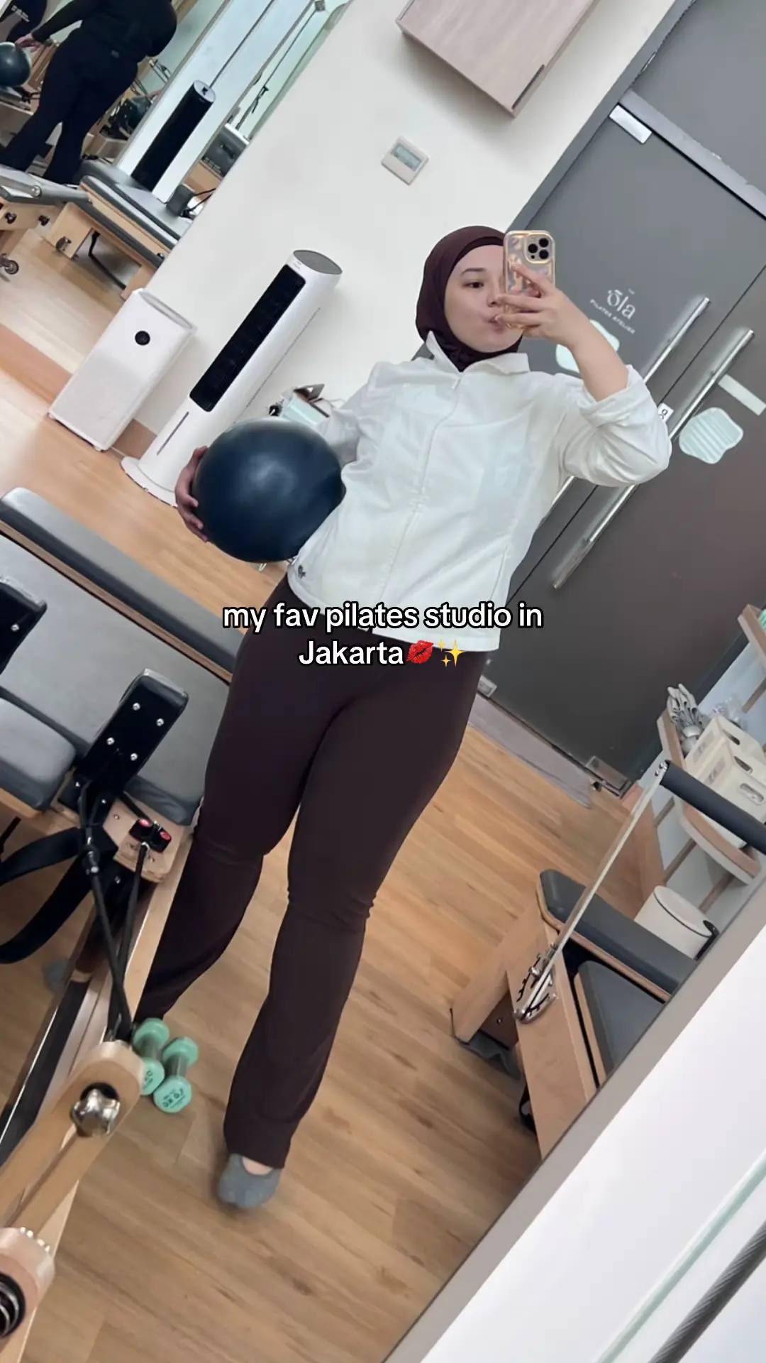 gabisa tanpa mereka inie muehehehe