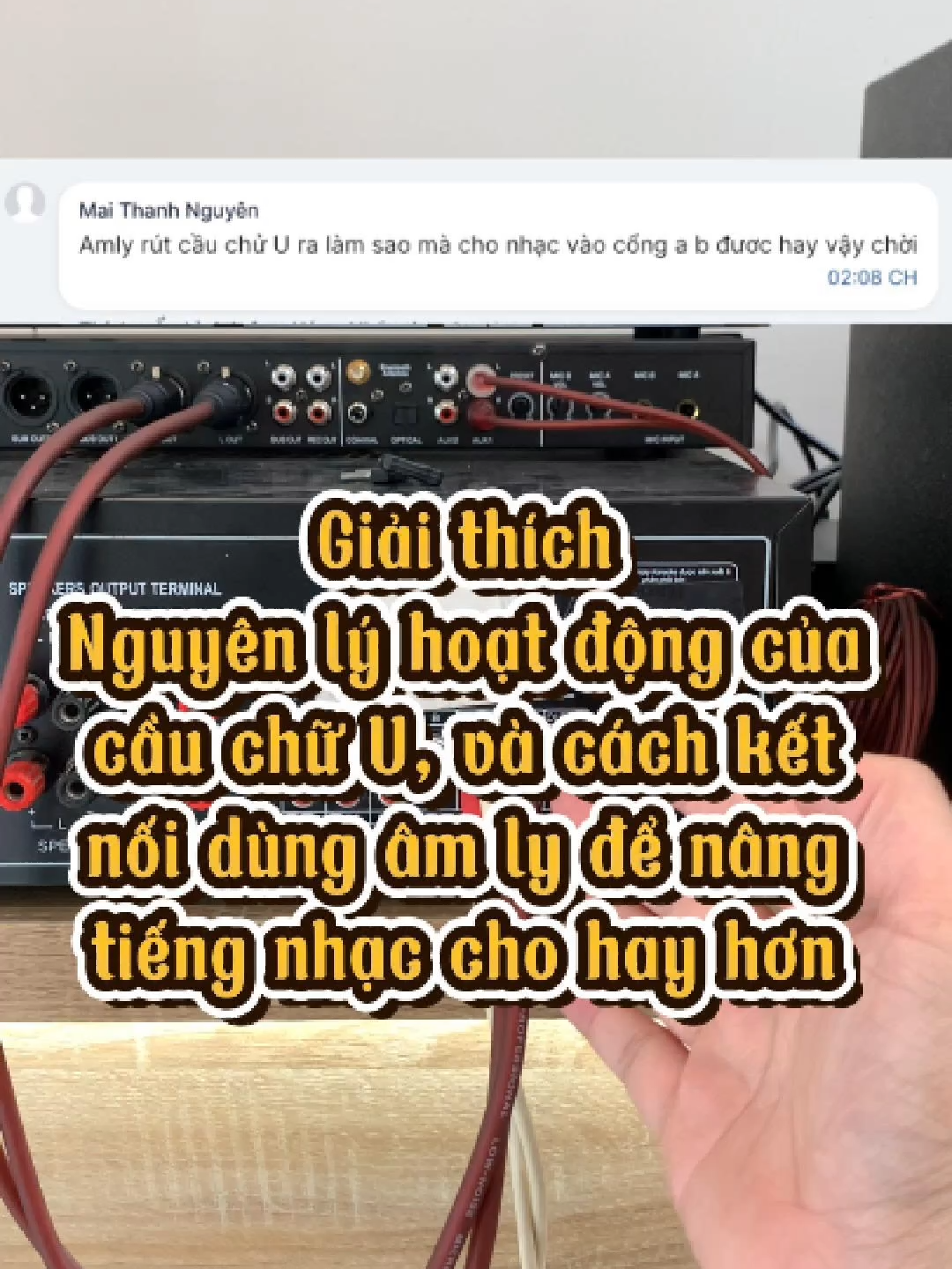 Cầu chữ U hoạt động ra sao? – Giải thích dễ hiểu cho các bác Cầu chữ U trên amply như là “khóa chuyển mạch” giữa phần vang và phần đẩy của amply. Tưởng tượng bên trong amly có một bộ vang và một cục đẩy, cầu chữ U sẽ bắt cầu tín hiệu từ vang sang đẩy. Nếu cắm thiết bị ngoài vào cầu chữ U, tín hiệu sẽ đi thẳng tới phần công suất của amply, bỏ qua phần vang tích hợp bên trong – cực kỳ hữu ích khi phối thiết  #hoangnamaudiomaua #GiaiThichCauChuU #AmThanhDeHieu #7Acoustic