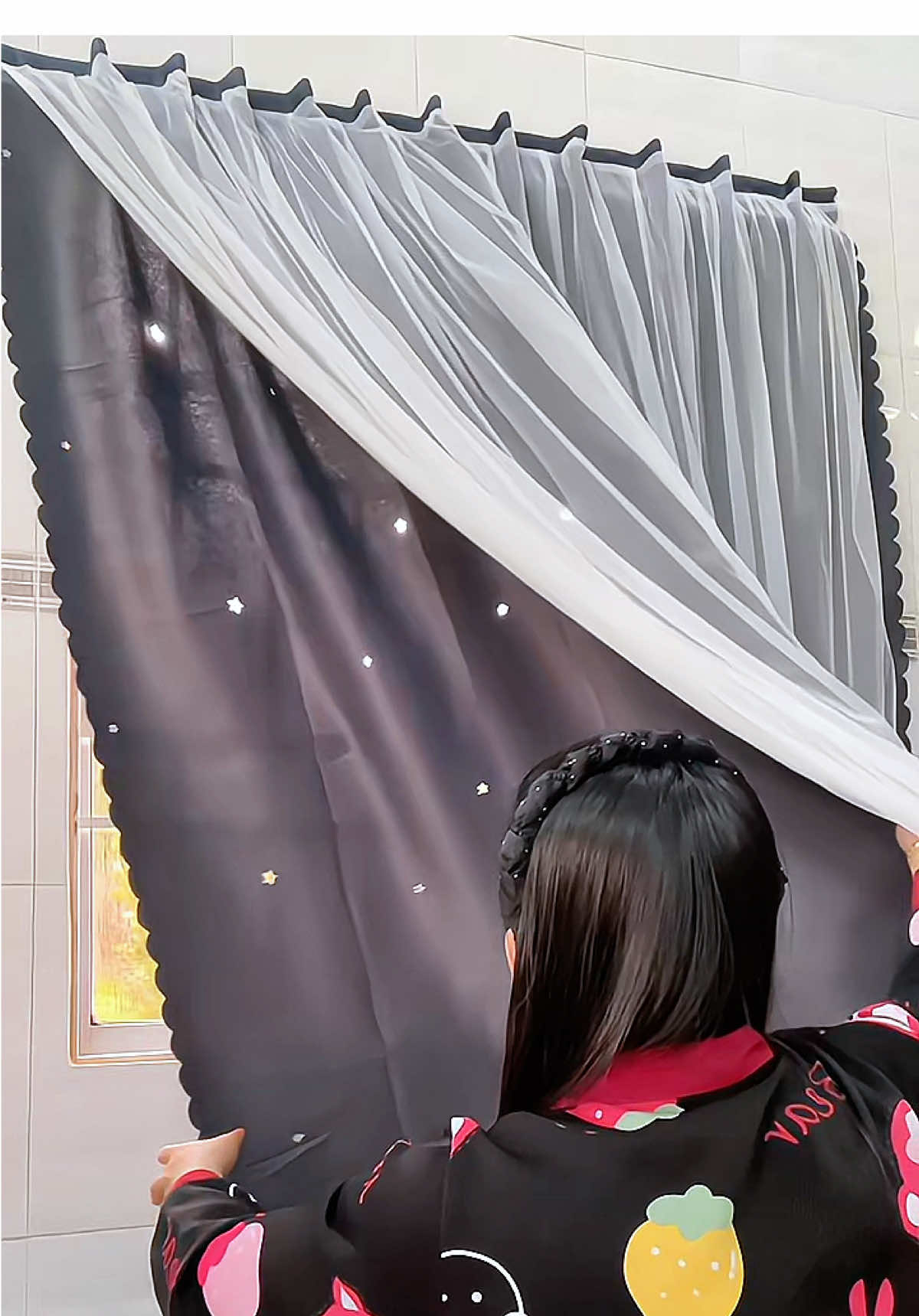 Trả lời @Ny Trần 90 (Huế) Rèm dán tường chống nắng hai lớp  @Ngọc Lanh (Mẹ Cutin)  @Ngọc Lanh (Mẹ Cutin)  @Ngọc Lanh (Mẹ Cutin)  #remdantuong #remdan #remcua #ngoclanhmecutin #xuhướng 