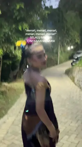 #seni #jaipong #sunda #jawa #budaya