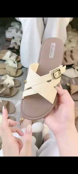 Dép lê quai ngang thiết kế móc khuy cài đơn giản, 3 màu đen nâu kem, size từ 36-41[Lù Store]#kimngan8679 #depnuxinh #trending #xuhuong #thinhhanh 