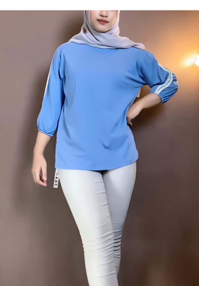 Kaosnya cakep banget best, buruan cek di keranjang kuning😍 #rekomendasioutfit #rekomendasi #kaos #fyp #fyppppppppppppppppppppppp 