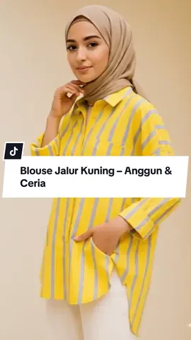 Seri anggun dalam blouse jalur kuning yang penuh gaya ✨ Sesuai untuk tampil ceria, santai dan tetap bergaya sopan. 🌸 Warna yang menyerlah, potongan longgar yang selesa. Wajib ada dalam koleksi anda! 💛  #OOTDMuslimah #MuslimahFashion #ModestStyle #BajuCantik #MuslimahOOTD 