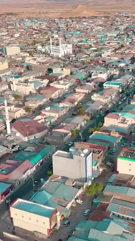 Laascaanood Xaafadee ka degentahay? #Laascaanood #waqooyibaristate🐎🤍💚💙 #fypviraltiktok🖤シ゚☆♡ #foryoupage #fypシ゚ #tik_tok #cupcut #music #fypシ゚ 