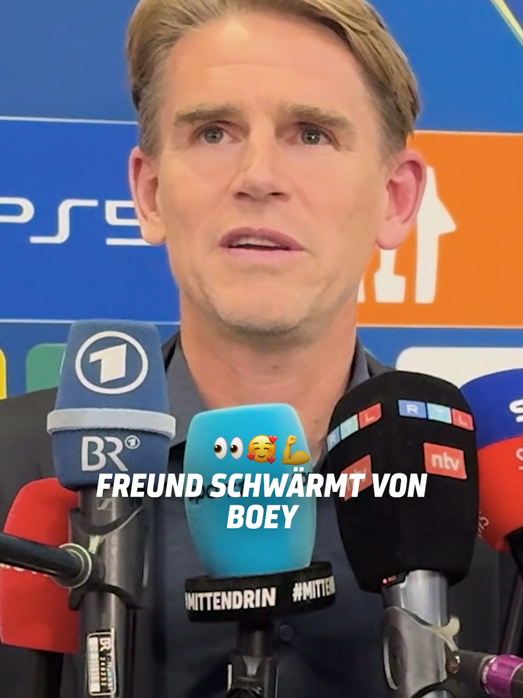 Christoph Freund lobt Sacha Boey🔥 Und mal ehrlich: er hat auch ein echt gutes Spiel abgeliefert, was meint ihr? #sport1 #sport1news #sachaboey #fcbayern #championsleague