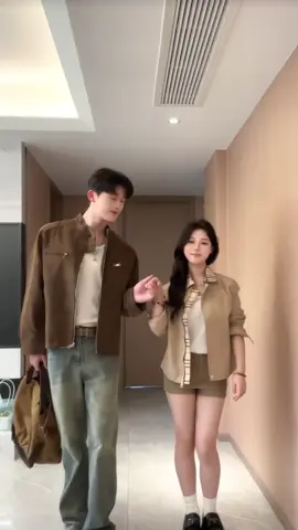 #outfitcouple #xuhuongtiktok #douyin抖音 #xuhuong #xh 