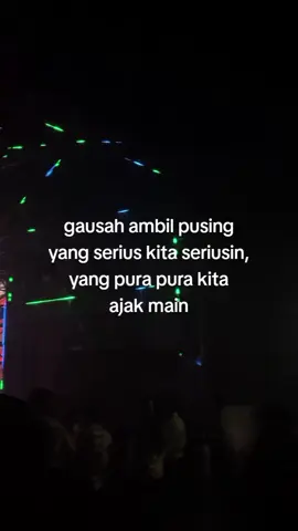 gausah ambil pusing🙌🏻 #stasiuntop10🚂 #clubsurabaya #surabaya24jam #masukberanda 