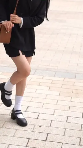 Tatiana Heel với dáng Mary Jane nhẹ nhàng, tươi trẻ luôn là một lựa chọn 