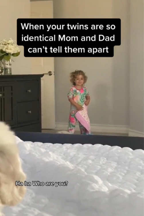 Parents always mistake their twin babies for each 🥰#baby #twins #cute #dad#mom #funny #fypツ #fpy #fypシ゚