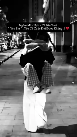 Yêu em…! Yêu cả cuộc đời được không. ♥️#stt #sad #story #music #xuhuong @Thuỳ Linh 