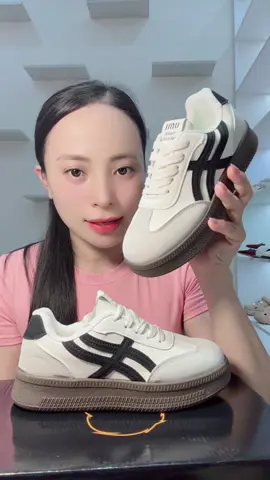 Giày mới siêu xinh nè #sale #giaythethao #giaysneaker 