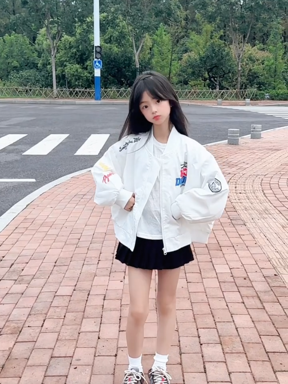 #甜妹 #萌妹子 #手势舞 #骗你生女儿 #dance 
