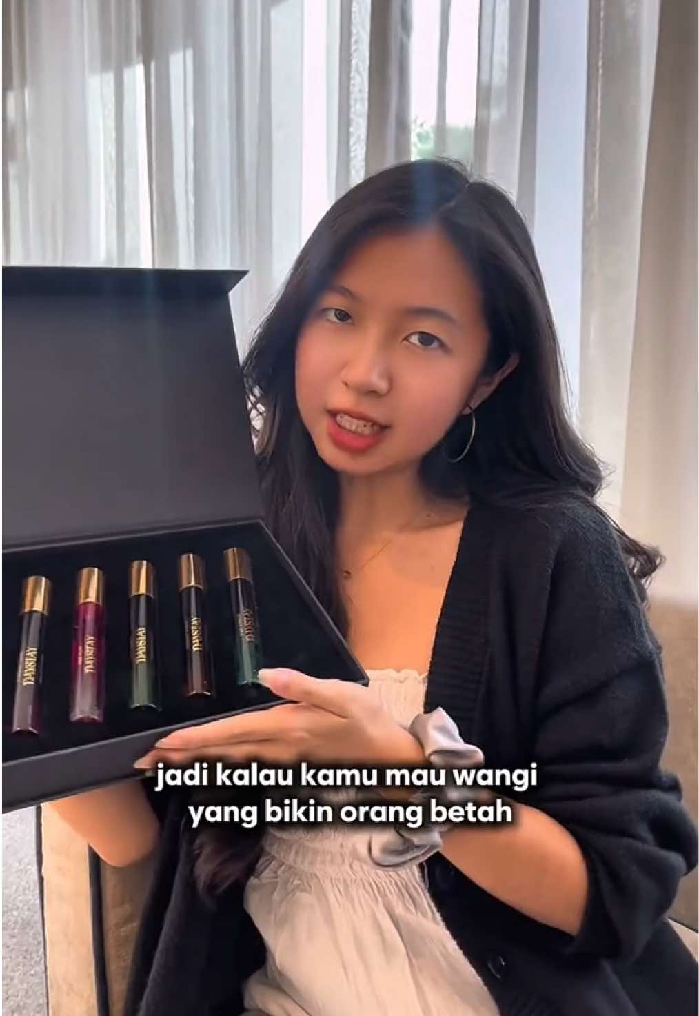 Satu hal yang bikin orang gak bisa lupa sama kamu?🫣 #daystay #LuxuryScent #freshvibes #DaystayLuxury #Daystay 