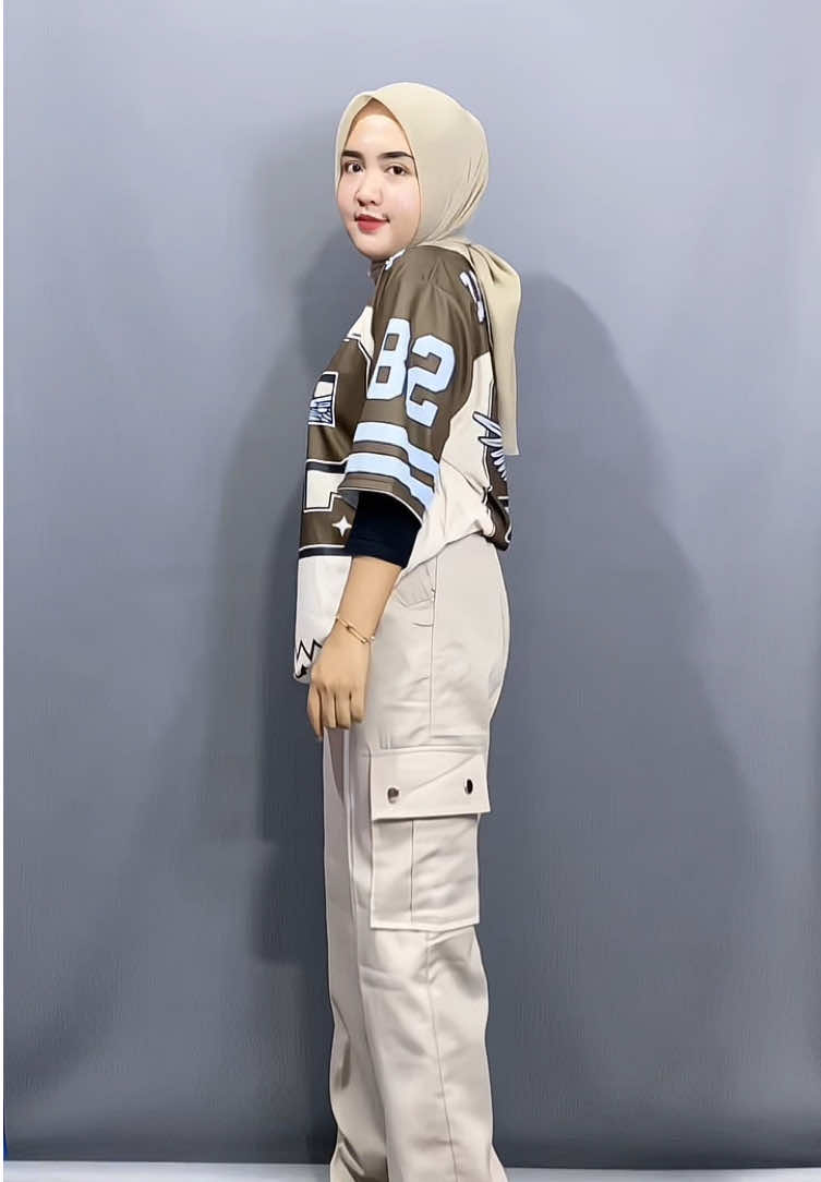 Ootd kaos jersey+celana Cargo #OOTD #kaosjersey #celanacargo #ootdhijab 