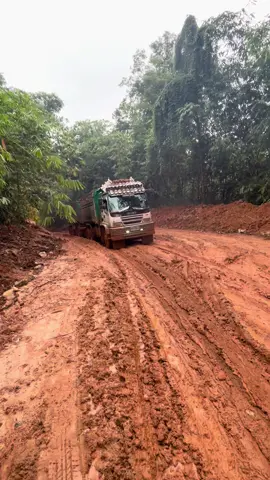 ครับ😂😂😂ภูเตย ทองผาภูมิ