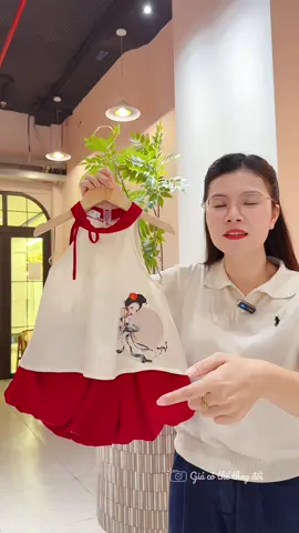Bé mặc xinh lắm mẹ #bobegai #botrungthu 