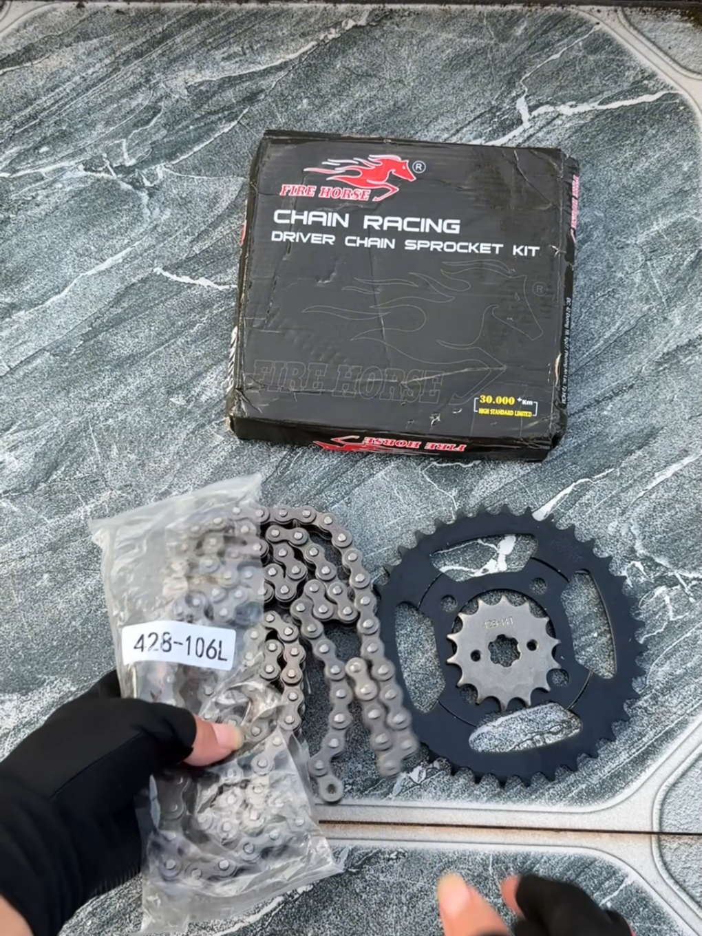 Đi xe lâu ngày các bác nên để ý và thay nhông xích mới chạy cho an toàn #nhongsendia #senxe #baoduongxemay #chamsocxemay #onhadicho 