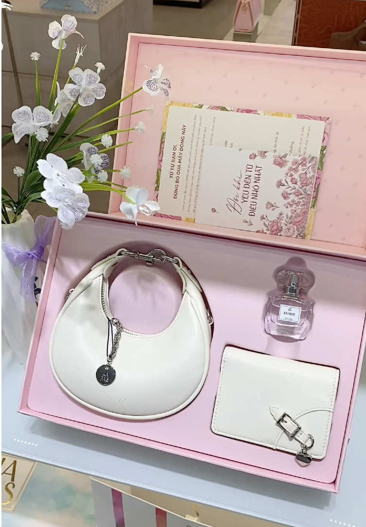 Set quà 3 món túi ví nước hoa cho các nàng ✨✨ hộp ‘’ Thích Thích ‘’ #HAPAS #yeutudieunhonhat #quatang20_10 #tuixinh #unboxing 