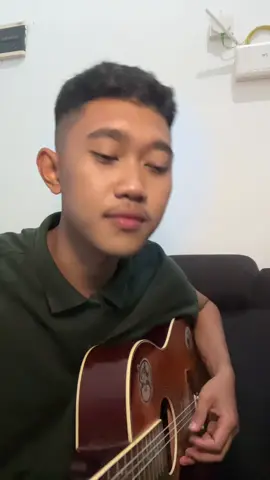 Sabar nggeh sayaang (Sabar - @Sadewok004) #coverlagu #sabar #sadewok #fypシ゚ #gitar  