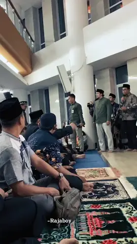 masih sama 😄#ustadzadihidayat #ustadztiktok #papuah #myustadzfavorite #pyfツ 