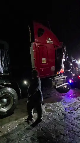 Dios sabe por que hace las cosas  Ya vas a estar como nuevo rojito . #viral#paratiiiiiiiiiiiiiiiiiiiiiiiiiiiiiii#fyppppppppppppppppppppppp#camiones#viral 