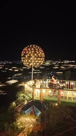 Buồn làm sao buông? #langvuthi #dalat #Demnhaclangvuthi #dalatreview #langvuthicafe 