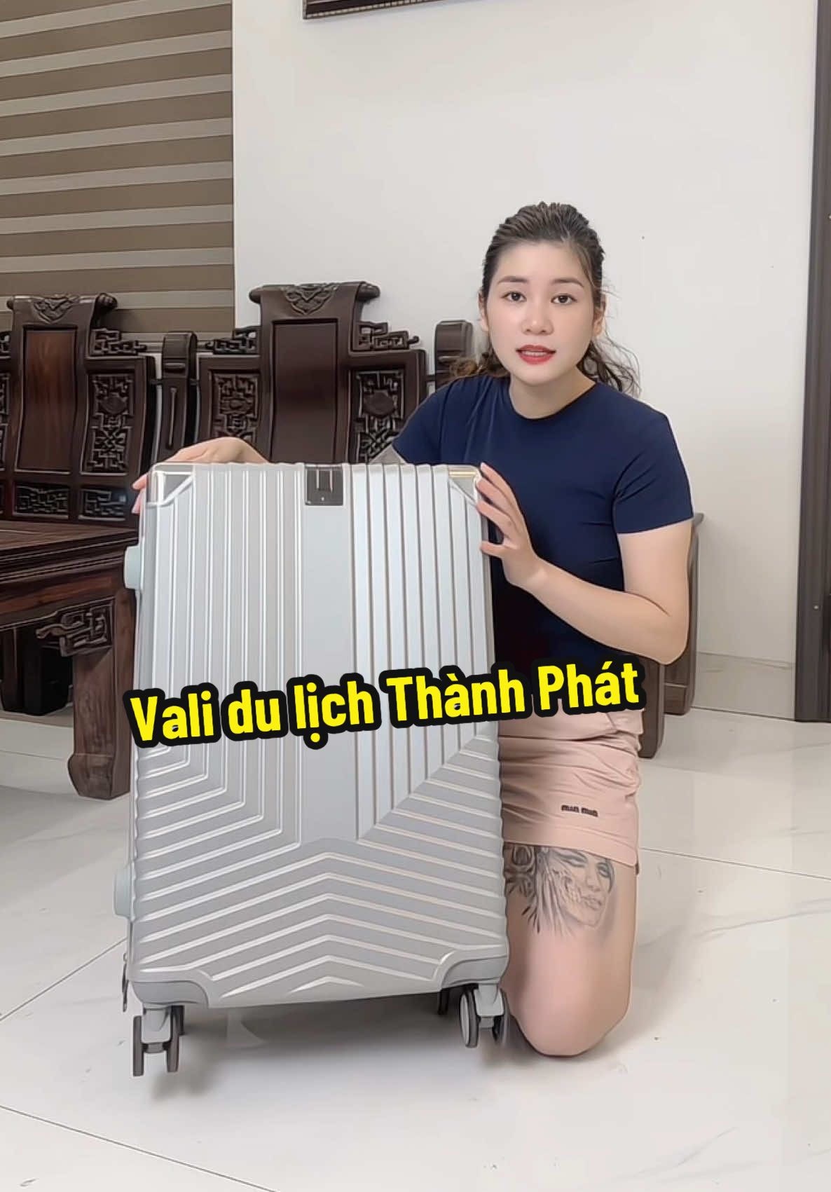 Trả lời @Mimi  Vali du lịch Thành Phát đựng đồ đi du lịch công tác tiện lợi #vali #thanhphat #tienichcuocsong 