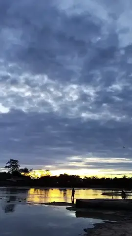 nyore dulu gak sih @BERKAH COD 🖤💙 #legendafi115 #z1hitam🖤 #revoabsolute #revotrondol #z1hitam🖤 