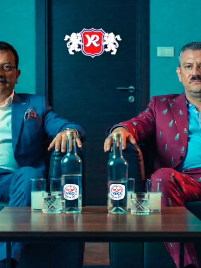 tehlikeli adam bunlar 😂🤓#siyasimizah #komedi