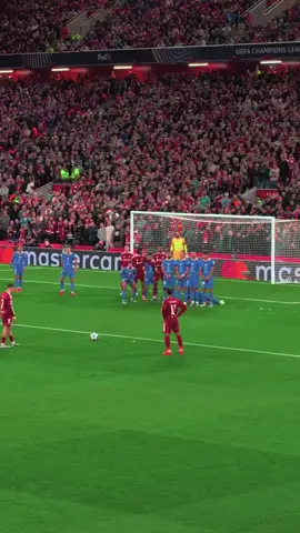 Nice Freekick 😂 #liverpool #atleticomadrid #salah