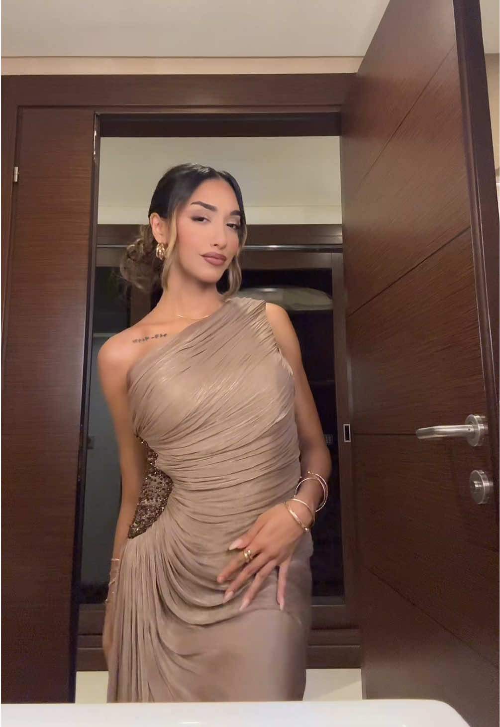 Obsessed with me ✨ #explore #fyp #tunisia  #bahrain #wedding 