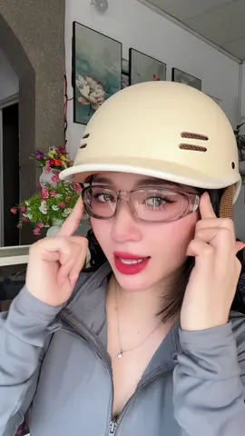 KÍNH CHỐNG BỤI đổi màu