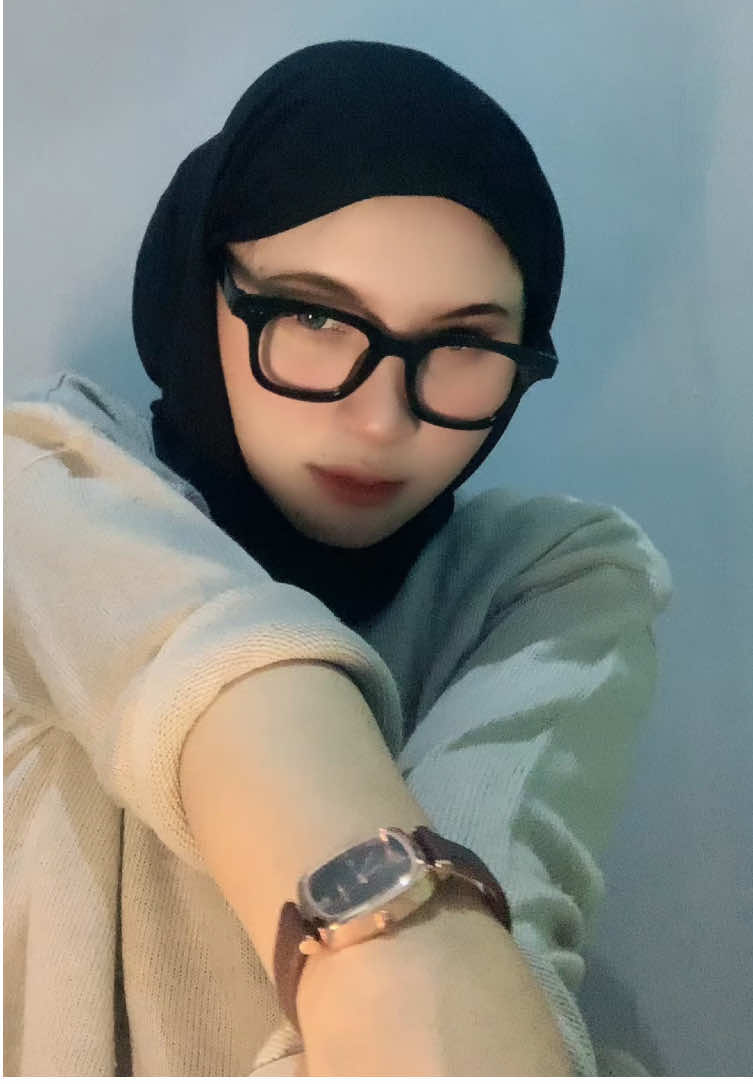 seharga seblak bisa beli kacamata #fy #fyp #foryoupage #kacamata #kacamatamurah #affiliatetiktok #affiliatemarketing #affiliate #outfithijab 