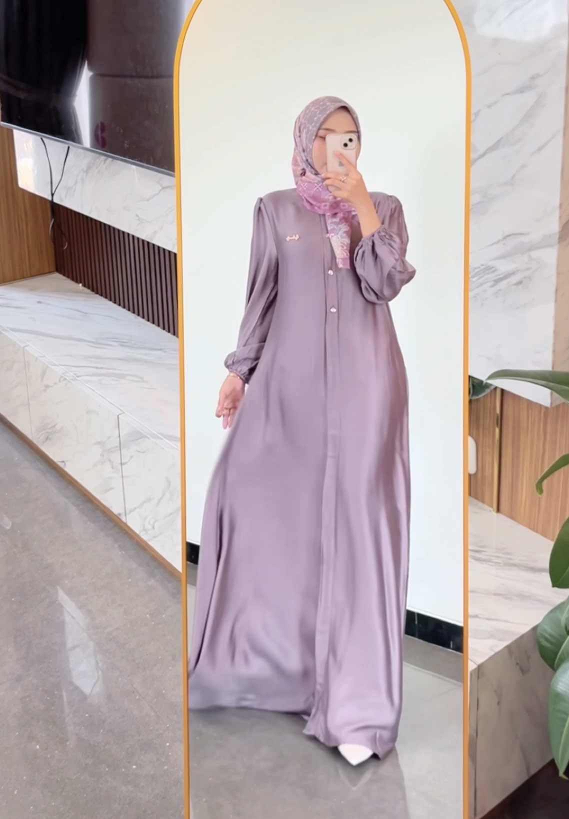 Gamis rayon polos super adem✅ flowly✅ nyaman buat daily nih bund!😍 buat seragaman majelis cocok banget nih! #racuntiktok #dynclothingline #bydianafz #gamisrayon #dressrayonpremium 