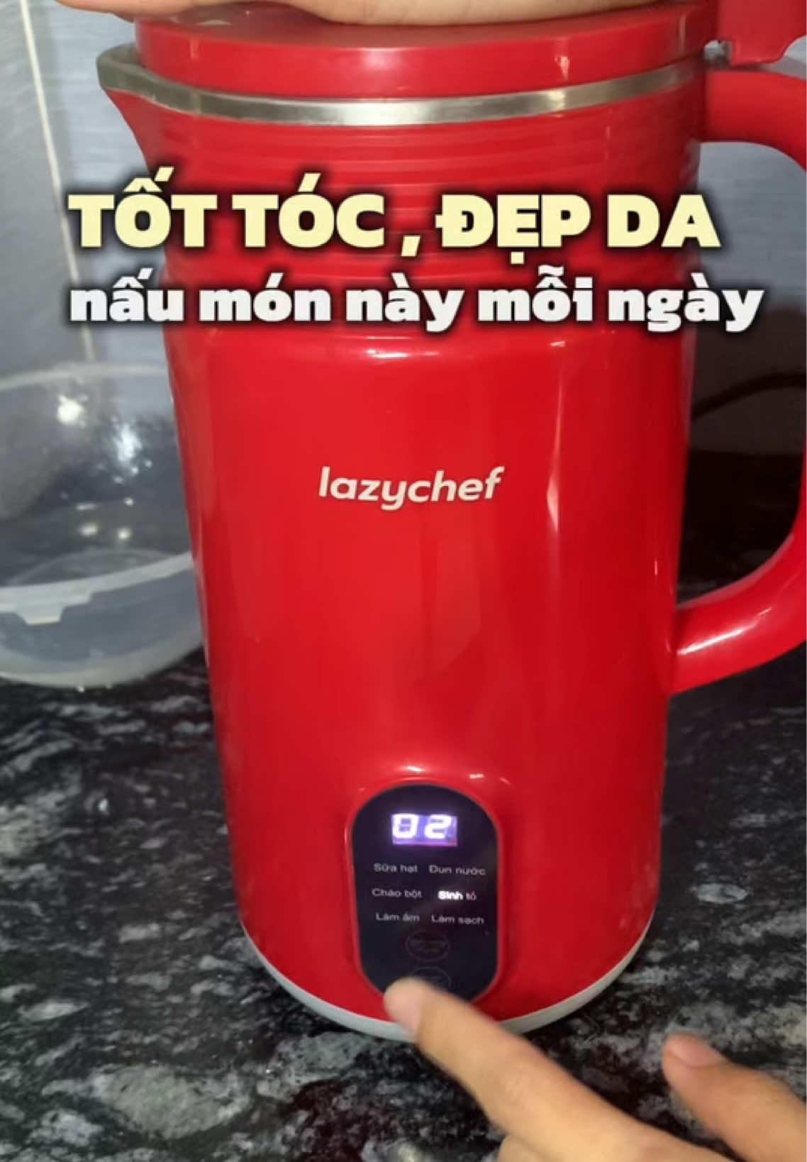 Chị em đang trong quá trình nuôi dưỡng tóc mà lười thì tham khảo em máy nấu sữa hạt này để chăm chỉ hơn nha .. Món gì e í cũng làm được hết á 🥰🥰 #maylamsuahat #5in1 #lazychefvietnam