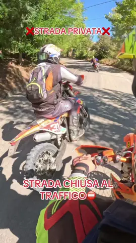 Le azioni eseguite in questo video sono eseguite da professionisti pertanto si invita a non provare ad imitare i contenuti visualizzati. Strada chiusa al traffico. Strada privata.@Sconosciuto 