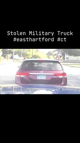 @Fox News @NBC East Hartford: Stolen Army truck mid police chase slammed into another car & nearly hit me, caught it all on video 🎥🚛 #StolenTruck #CaughtOnVideo #EastHartford #Dashcam #Military 