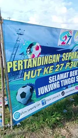 dalam memperingati HUT ke 27 P3UW Lampung digelar pertandingan bola kaki P3UW Lampung CUP, antara tim dipasena abadi vs tim dipasena sentosa 2 : 0 @semua orang 