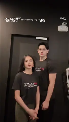 Pantanggal kaba sa mga episodes, soda pop muna ang BG gang natin! Catch the EPISODE 10 ng BAD GENIUS: THE SERIES, streaming this FRIDAY 12MN only on Viva One: https://vivaone.page.link/BadGeniusTheSeries #BGTSPressingMatters #BadGeniusTheSeries #AtashaMuhlach #JairusAquino #GabLagman #HyacinthCallado #StudioViva