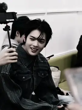 This hairstyle🫦😻#leejeong #junleejeong #leejeongwhib #leejeongboysplanet #fyp 