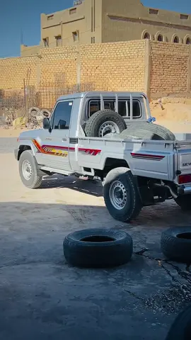 #دقالي #dgale #الزنتان_تااغرمين_الوااشين_🔥🦅 #تيوتا_شعار_لايعرف_القانون🔥🖤💪 #ليبيا_الجزائر_السودان_المغرب_تونس 