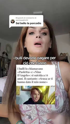 Risposta a @aantogagliottii  ho iniziato ad essere vittima di bullismo a 10 anni, le prime frasi offensivo sinonimo iniziate che io neanche sapevo come fosse fatto il mondo. Penserete che essendo arrivata a 36 anni la questione possa essere differente dal bullismo che ha portato Paolo a fare ciò che ha fatto, poiché convinto che lasciare questa terra fosse meglio che starci. Ma a livello umano che la vittima sia adulta o sia adolescente cambia poco, perchè tutti sappiamo cosa significhi e soprattutto tutti siamo consci di quanto soli siamo stati in questa battaglia: nella lotta al bullismo una delle cose che non si analizzano mai è la solitudine in cui si ritrovano le vittime e di come, non essendoci una rete di supporto, l'intero peso della facendo venga lasciato nella spalle della singola persona e di come sarà brava a resistere. Quanto più riesci a sopportare, tanto più riuscirai ad andare avanti. Ma non dovrebbe essere così. #bullismo 