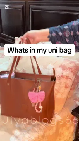 Pack my uni bag! #minivlogseries #fyp #viralvideos #DailyRoutine #unibag 