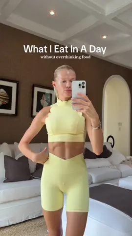 ✨ And we’re back with What I Eat in a Day! Ladies, I want to know — what’s ONE tip that makes your life easier when it comes to healthy eating? 🥑 For me, it’s food prepping. I love to prep my grains, sweet potatoes, and some veggies for a few days ahead. It makes healthy eating sooo much easier — and I can even throw them into my kids’ meals too. #whatieattoday #whatieatinaday #wellness #wellnesstips  #CapCut 